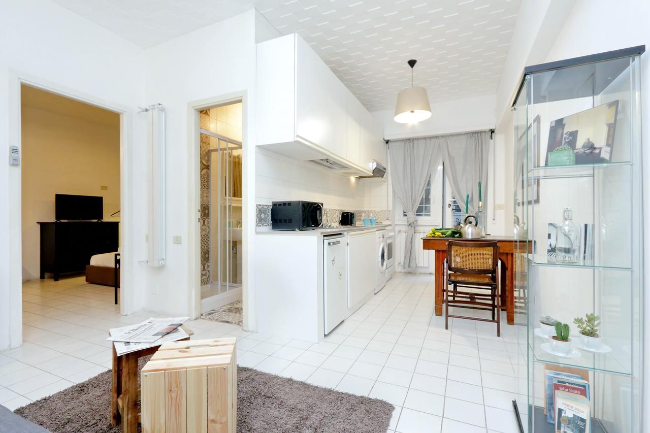 Rizzo Apartment Roma Esterno foto