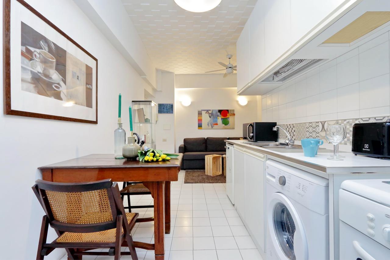 Rizzo Apartment Roma Esterno foto