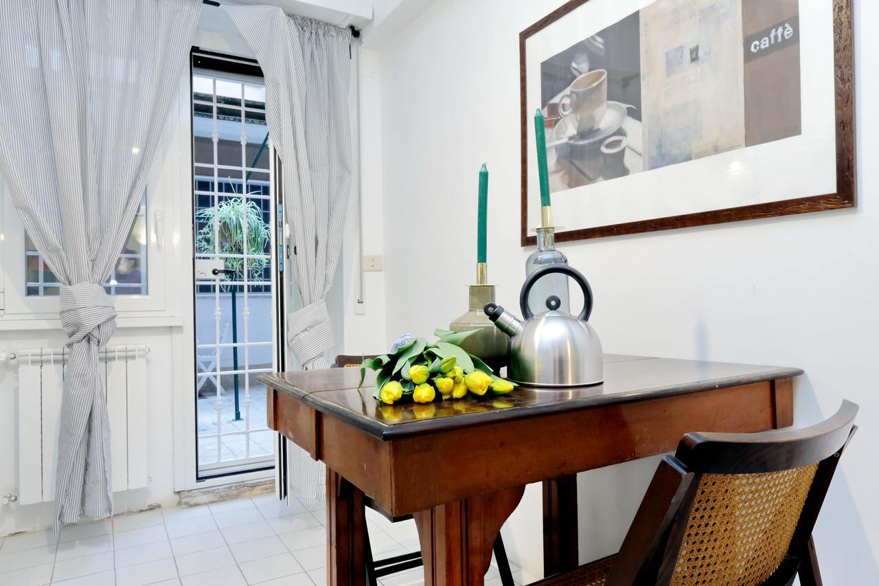 Rizzo Apartment Roma Esterno foto